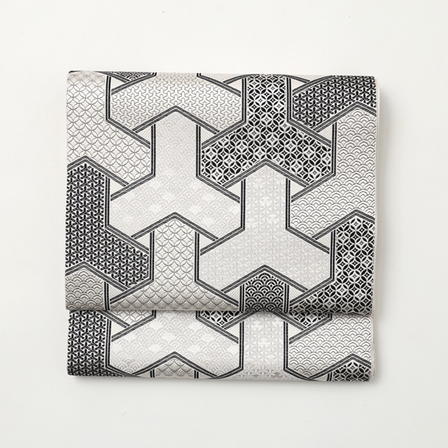 袋帯 毘沙門亀甲 | 福岡 博多織の織元 着物・呉服・和装小物 OKANO博多  