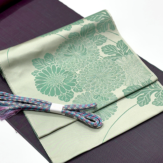 衣扇 四條家　ころもおうぎ しじょうけ