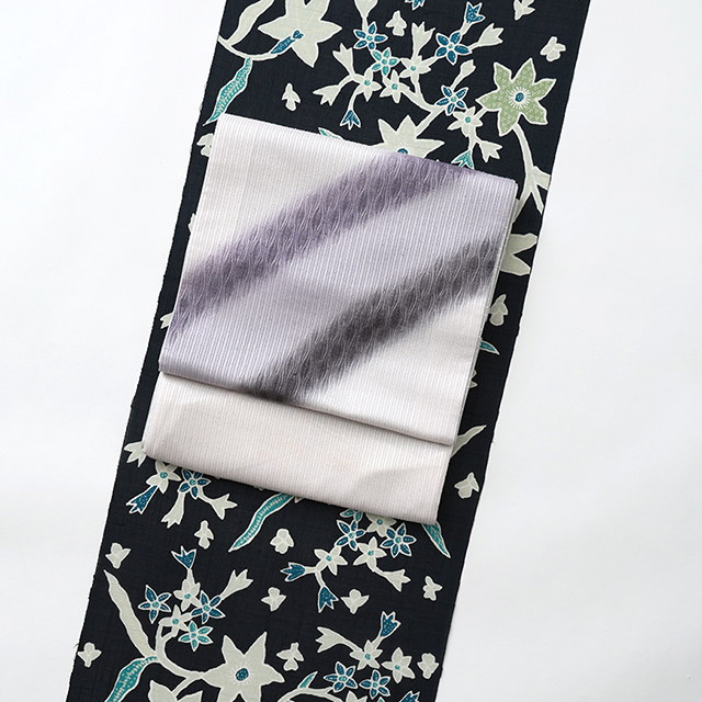 ほんのり、はなやか　青柳きもの